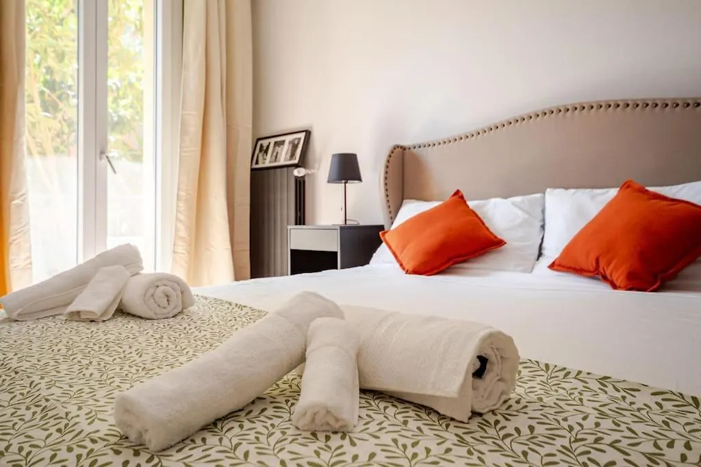 A Soli 15Min Dal Cosmoprof 2025 - Casa Con 2 Camere Da Letto E Parcheggio A Bologna Italy