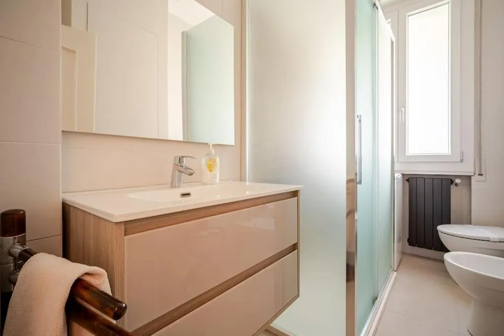 A Soli 15Min Dal Cosmoprof 2025 - Casa Con 2 Camere Da Letto E Parcheggio A Bologna Apartment